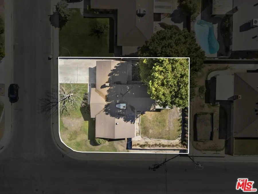 2121 Westhaven Avenue, Bakersfield, CA 93304 - #2