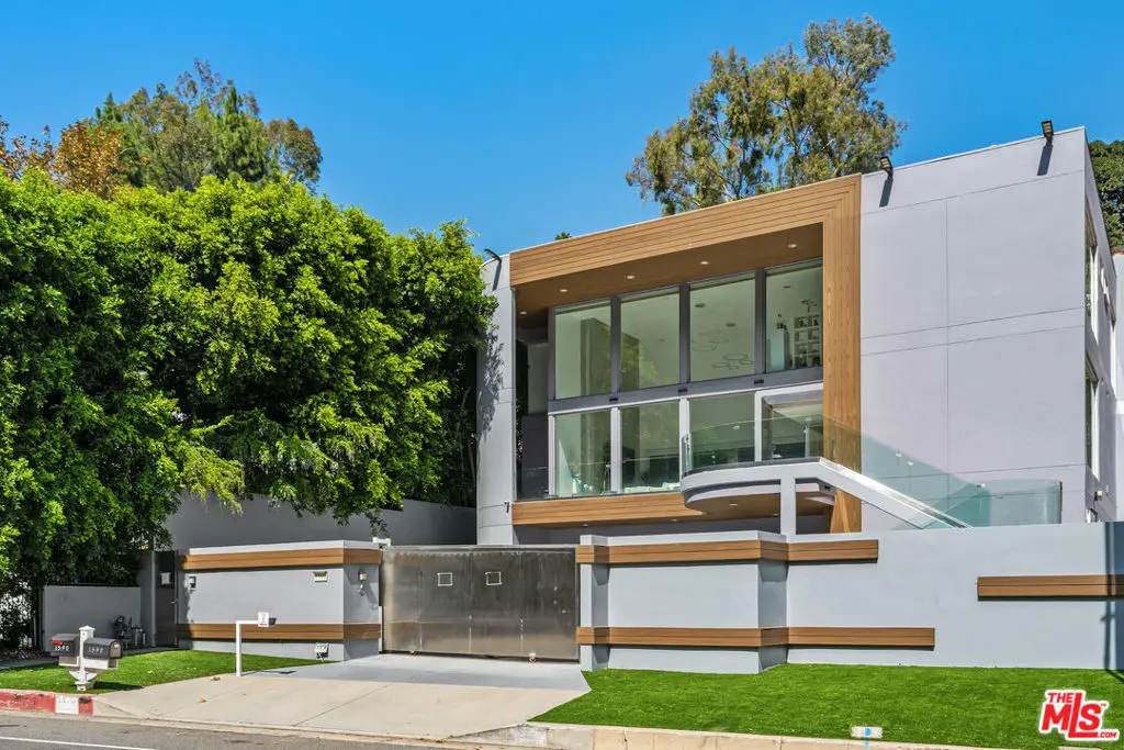 1590 Benedict Canyon Drive, Beverly Hills, CA 90210 - #1