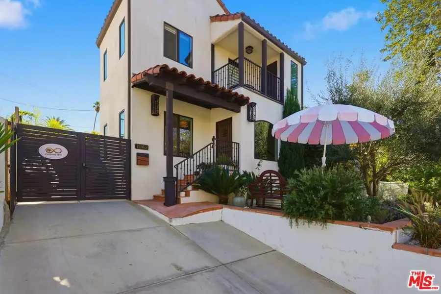 1042 S Stanley Avenue, Los Angeles, CA 90019 - #2