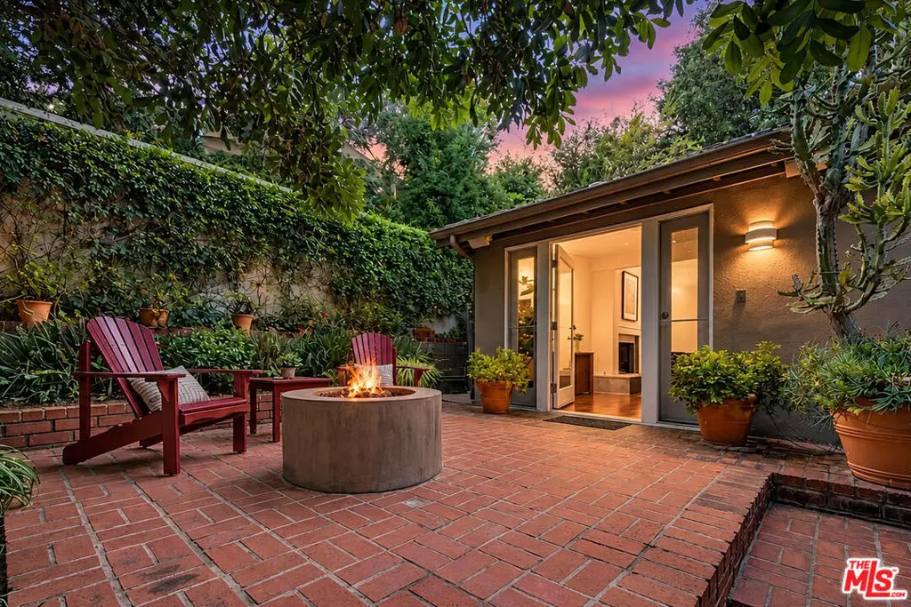 8513 Walnut Drive, Los Angeles, CA 90046 - #1