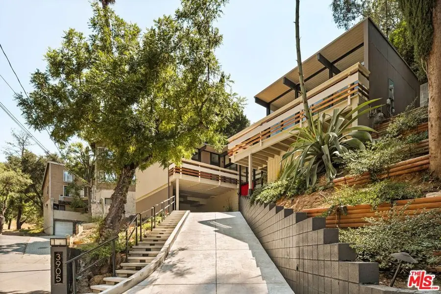 3905 Pacheco Drive, Sherman Oaks, CA 91403 - #2