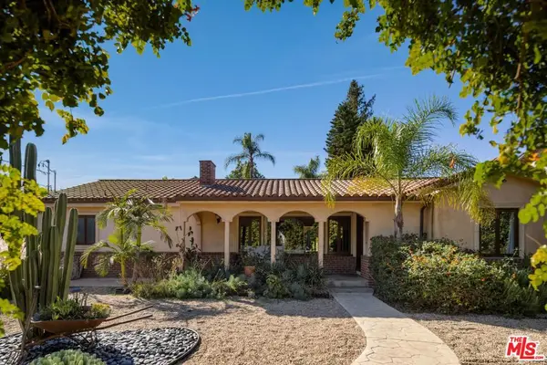 13800 Erwin Street, Van Nuys, CA 91401