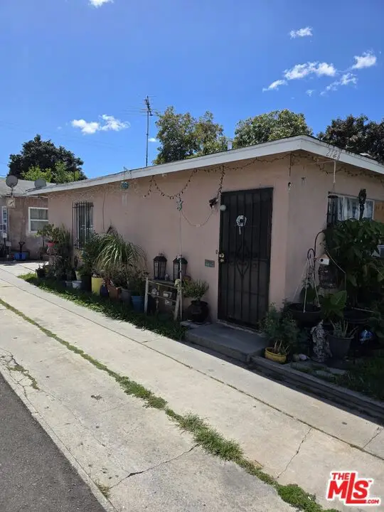 2798 Laurel Place, South Gate, CA 90280 - #2