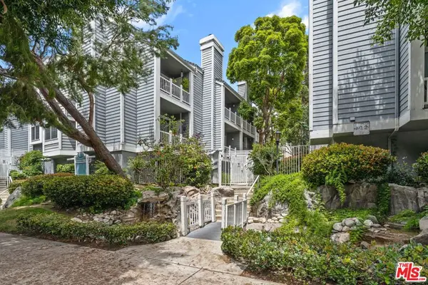 8500 Falmouth Avenue #3215, Playa Del Rey, CA 90293