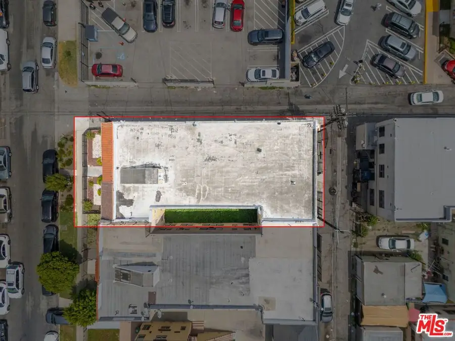 1014 W 57th Street, Los Angeles, CA 90037 - #3