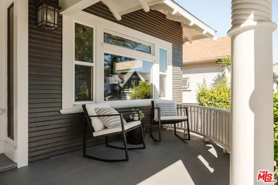 2801 Brighton Avenue, Los Angeles, CA 90018 - #2