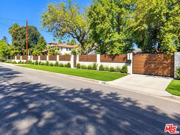 5738 Rhodes Avenue, Valley Village, CA 91607