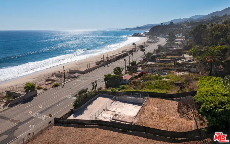21415 Pacific Coast Highway, Malibu, CA 90265 - #3