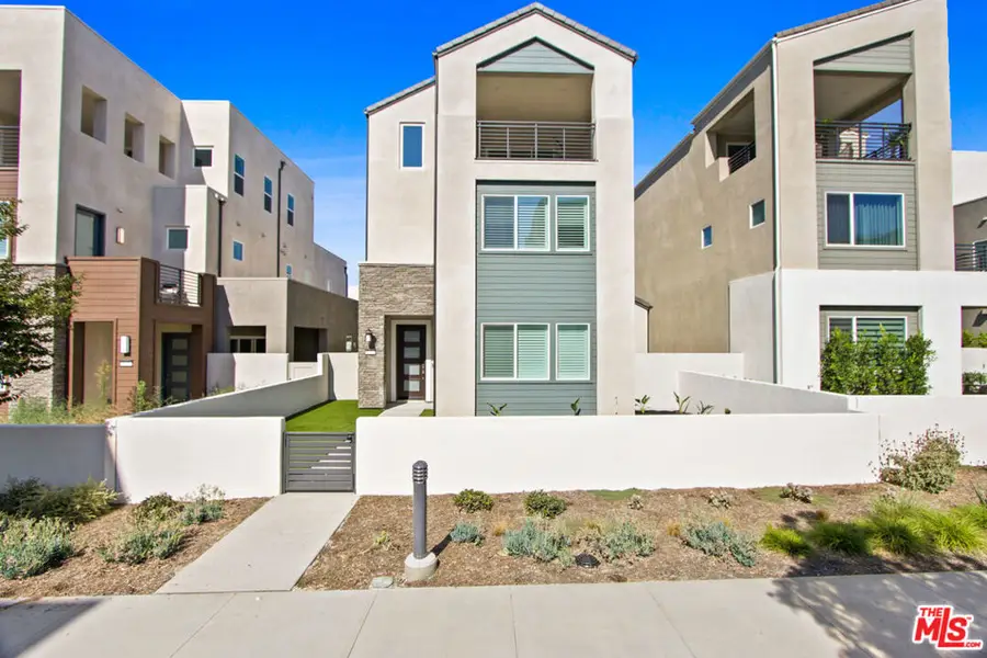 147 Sawbuck, Irvine, CA 92618 - #2