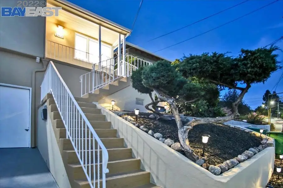 10600 Sheldon St., Oakland, CA 94605 - #2