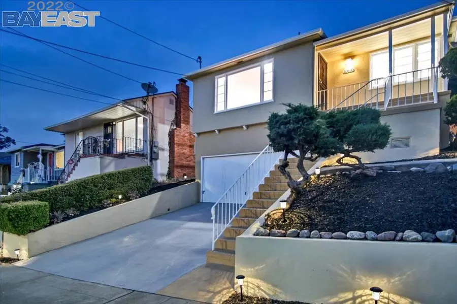 10600 Sheldon St., Oakland, CA 94605 - #3