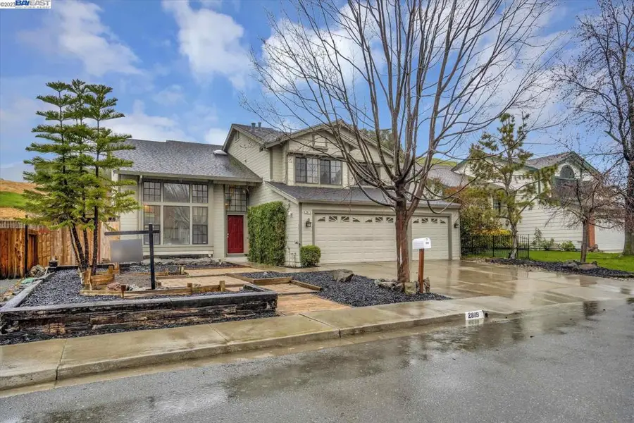 2819 Larkspur Dr, Antioch, CA 94531 - Image #2