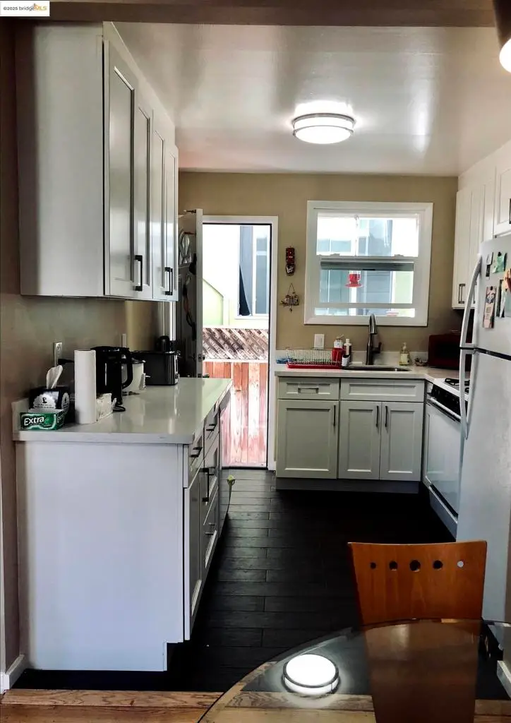 986 Kains Ave, Albany, CA 94705 - #2