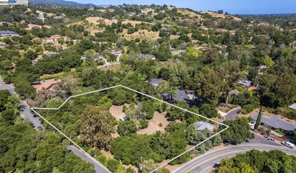 Address Withheld By Seller, Saratoga, CA 95070 - Image #1