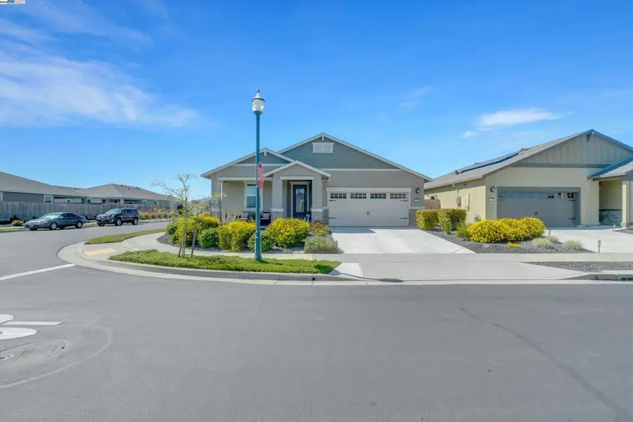 2211 Lavender Pl, Rio Vista, CA 94571 - #3