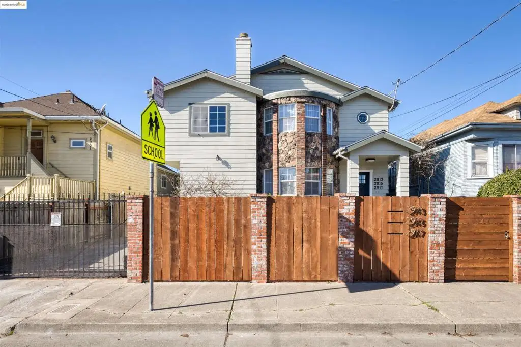 2915 Filbert St, Oakland, CA 94608 - Image #1