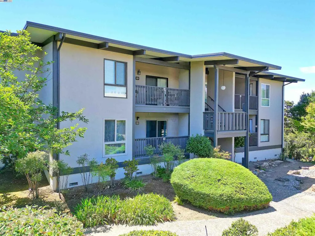 19100 Crest Ave #23, Castro Valley, CA 94546 - #1