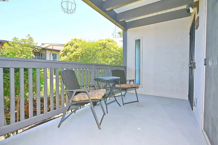 19100 Crest Ave #23, Castro Valley, CA 94546 - #3