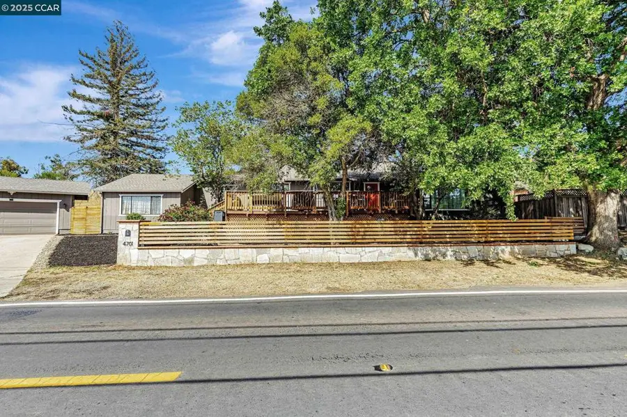 4701 Myrtle Dr, Concord, CA 94521 - Image #2