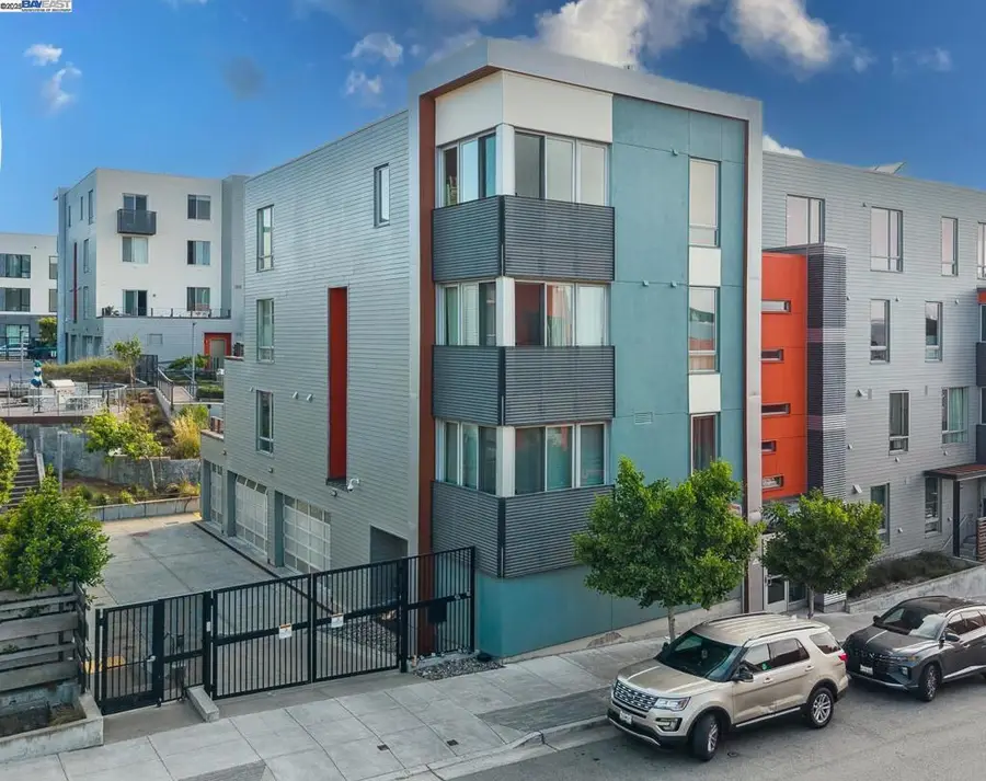 555 Innes #411, San Francisco, CA 94124 - Image #2