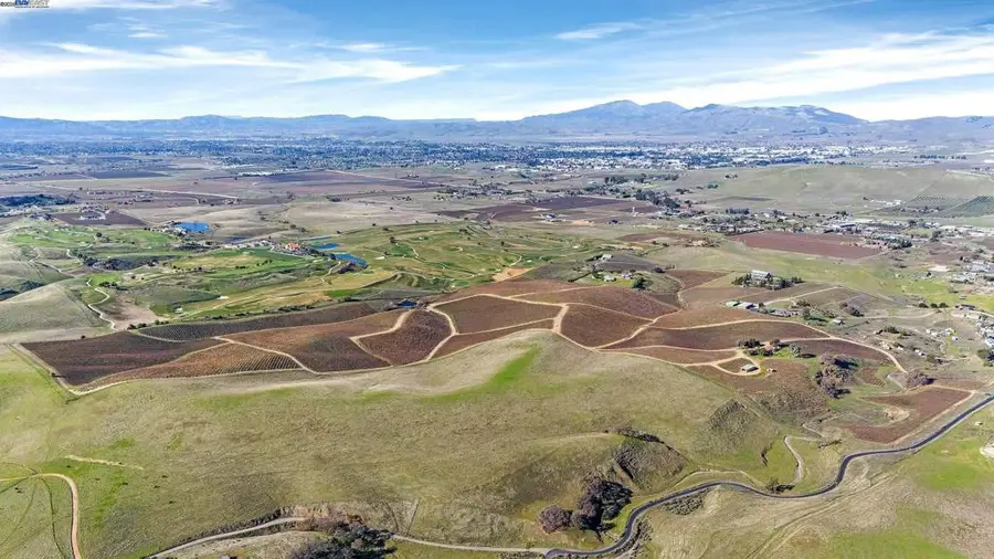 10053 Tesla Rd, Livermore, CA 94550 - Image #3