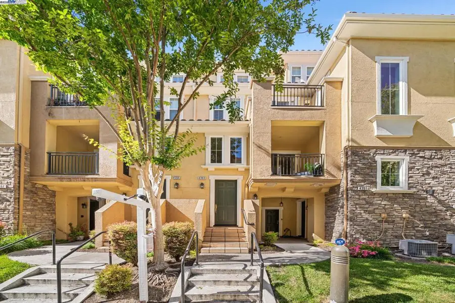 4353 Fitzwilliam St, Dublin, CA 94568 - Image #3