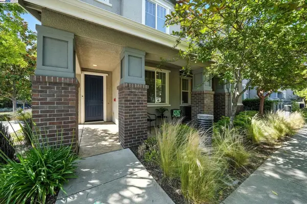 3406 Fostoria Way #313, Danville, CA 94526