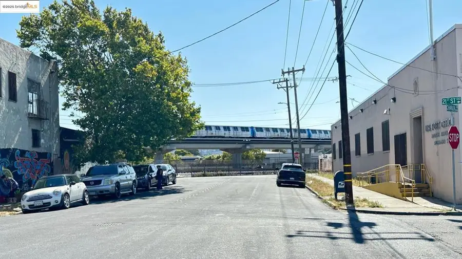 2031 Chanslor Avenue, Richmond, CA 94801 - #3