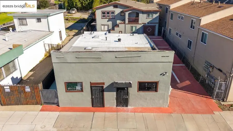 8016 Macarthur Blvd, Oakland, CA 94605 - #3