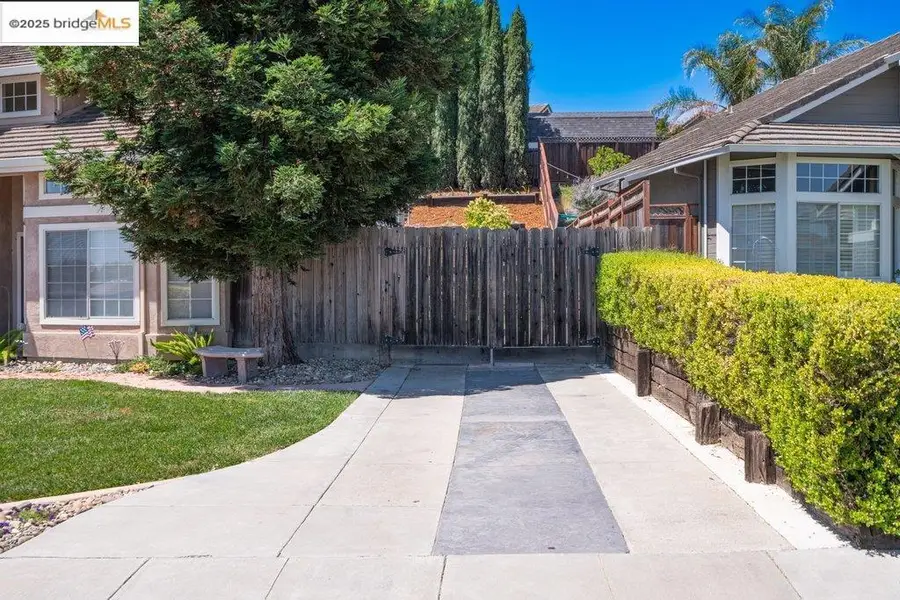 1003 Linda Vista Way, Rio Vista, CA 94571 - #3