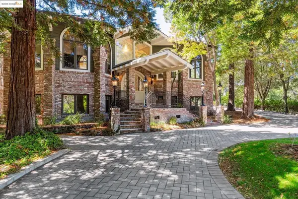 9 Burton Vista Ct, Lafayette, CA 94549