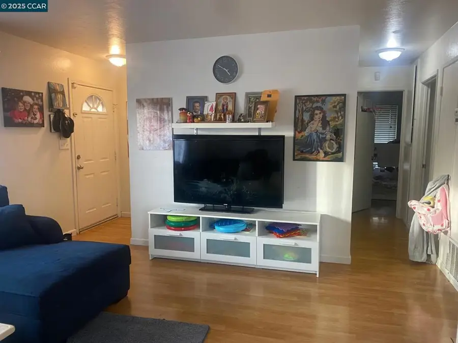 2081 Olivera Rd #E, Concord, CA 94520 - Image #2