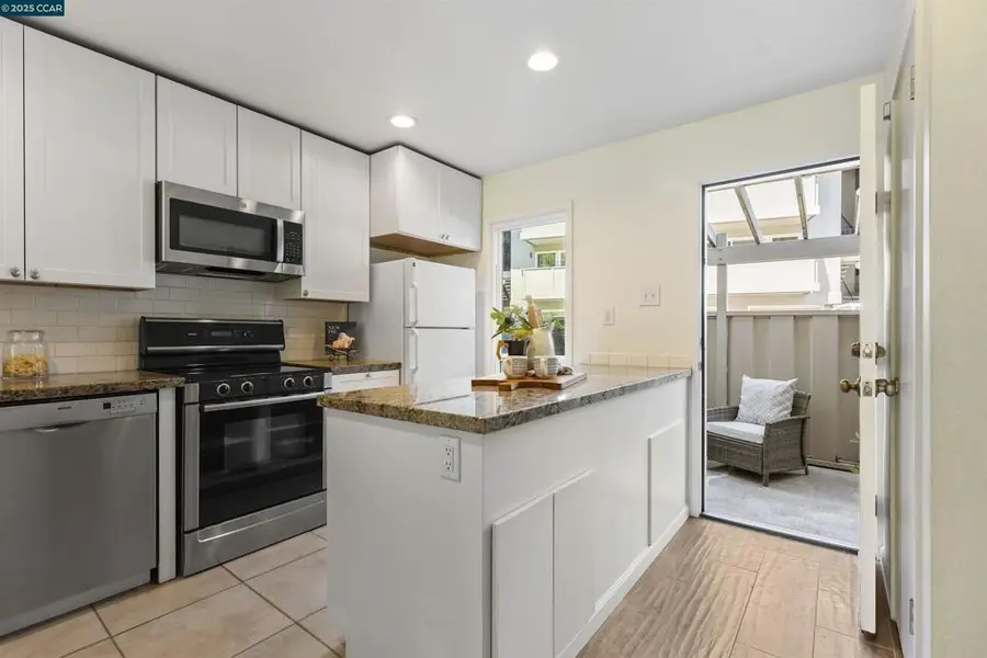 73 Brookwood Rd #9, Orinda, CA 94563 - Image #2