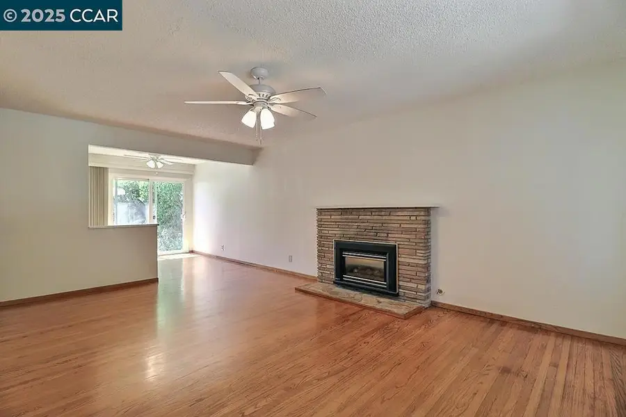 2465 Buena Vista Ave, Walnut Creek, CA 94597 - Image #2