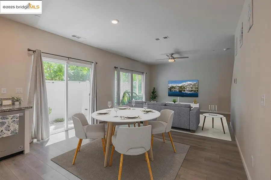 3807 Bridgemeadow Way, Sacramento, CA 95834 - Image #3