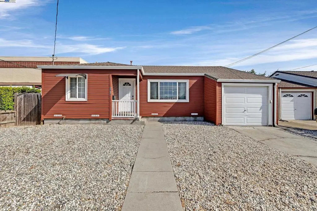 3414 Pine St, Castro Valley, CA 94546 - Image #1
