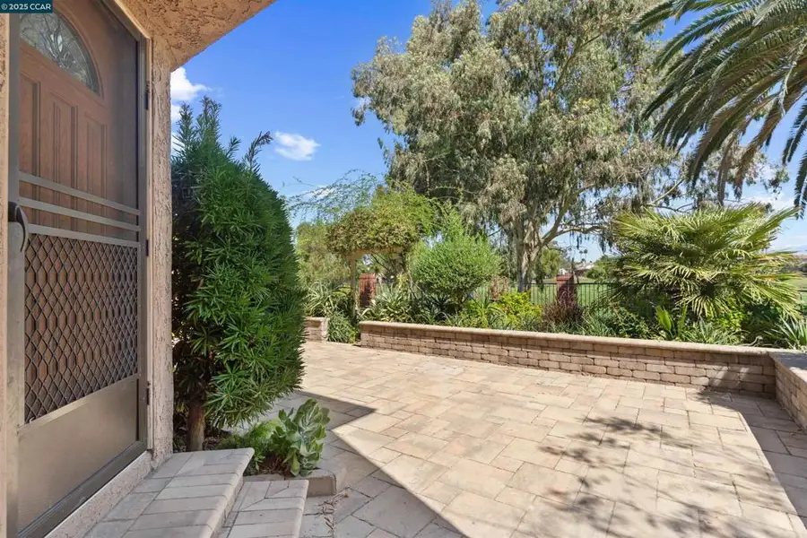 5541 Lanai Court, Discovery Bay, CA 94505 - Image #2