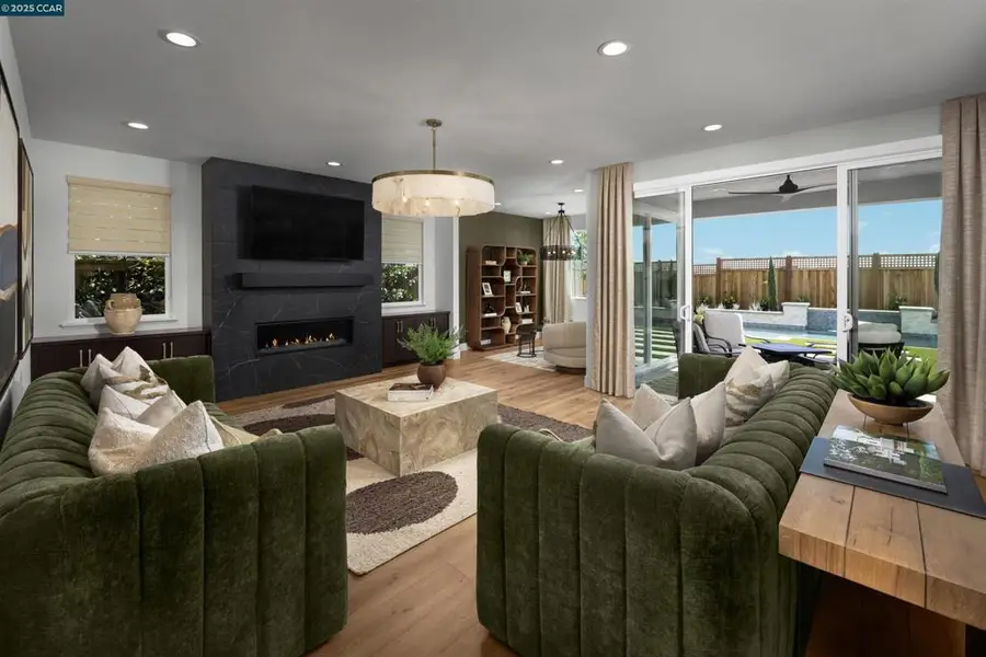 17040 Aldergrove Court, Lathrop, CA 95330 - Image #3