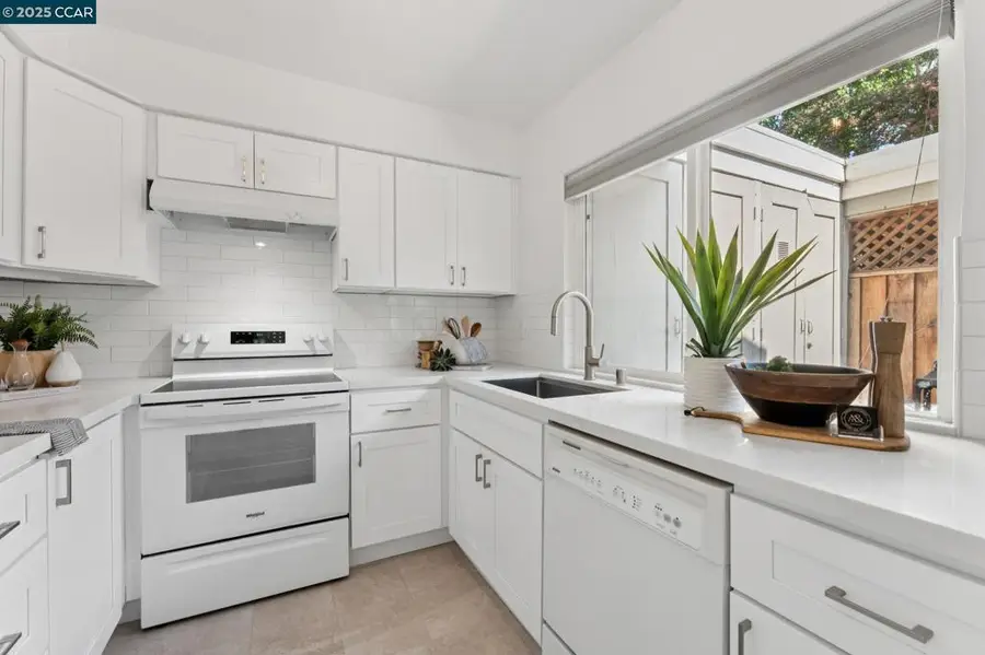 136 Garden Creek Pl, Danville, CA 94526 - Image #3