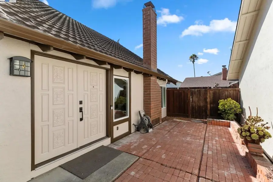 5139 Dryden Ct, Newark, CA 94560 - Image #3