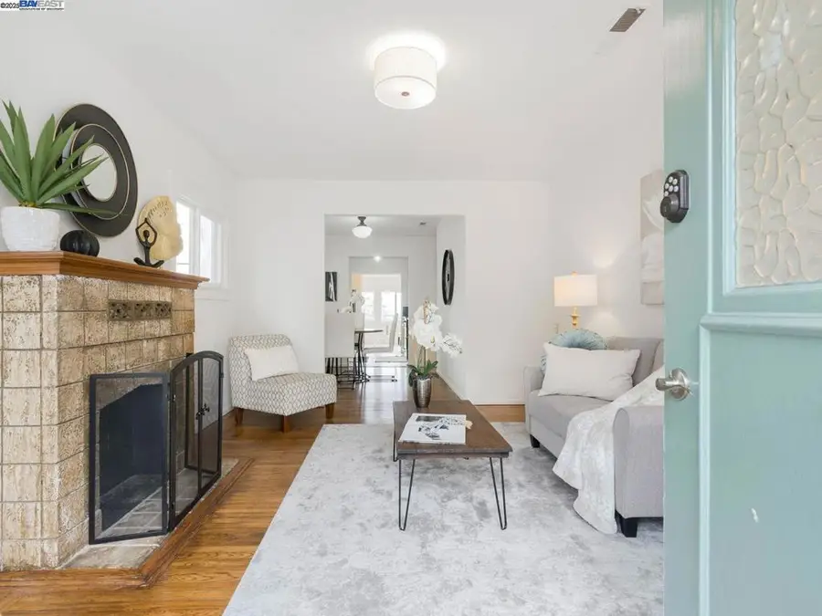 812 Washington Avenue, Albany, CA 94706 - Image #2