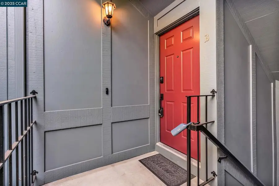 236 Canyon Woods Way #B, San Ramon, CA 94582 - Image #2