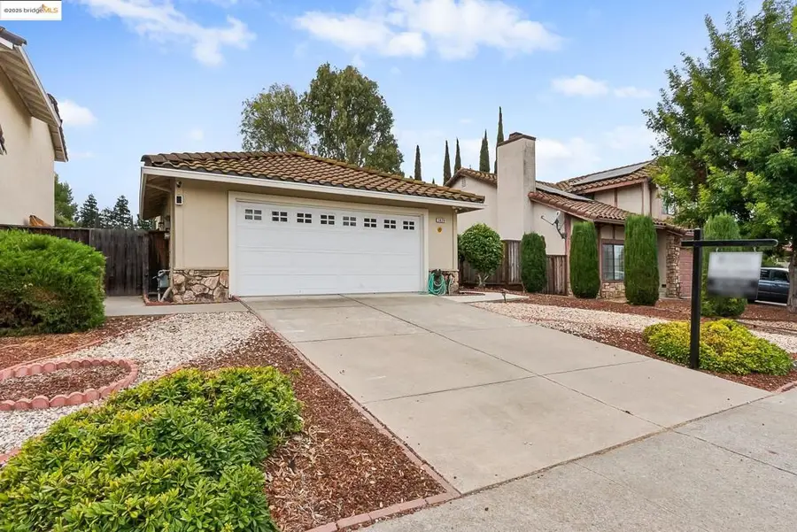 2829 Morro Dr, Antioch, CA 94531 - Image #2
