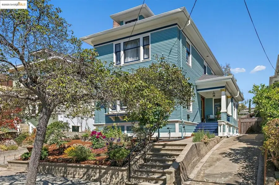46 Montell St, Oakland, CA 94611 - Image #2