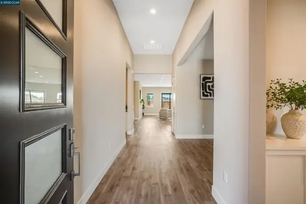 1567 Aloha Lane, Tracy, CA 95377