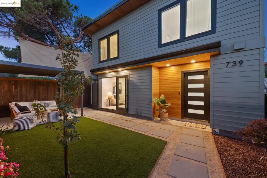 739 61st St, Oakland, CA 94609 - Image #2