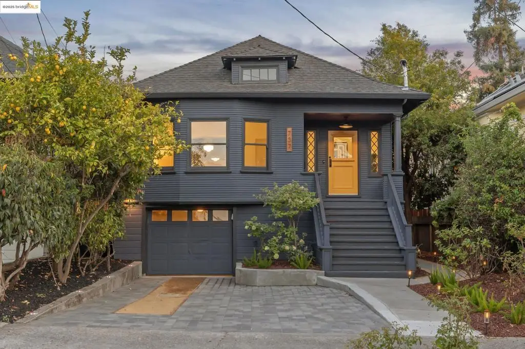 737 61st St, Oakland, CA 94609 - Image #1