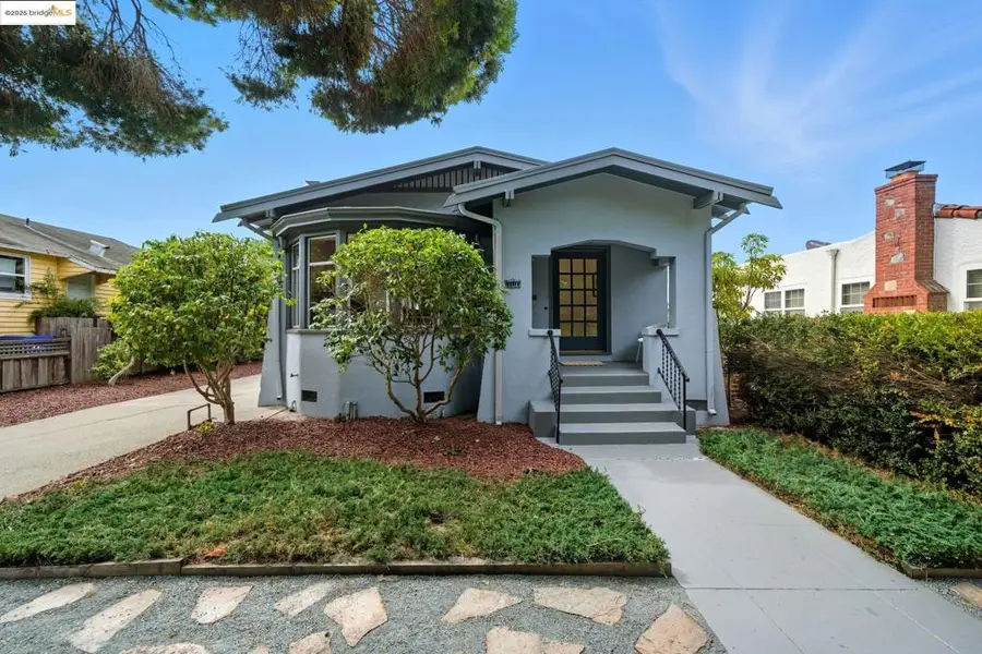 1112 Masonic Avenue, Albany, CA 94706 - Image #2