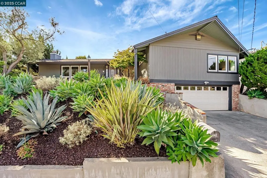 142 Sequoyah View Dr, Oakland, CA 94605 - Image #1