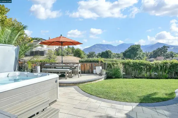 1039 Feather Cir, Clayton, CA 94517